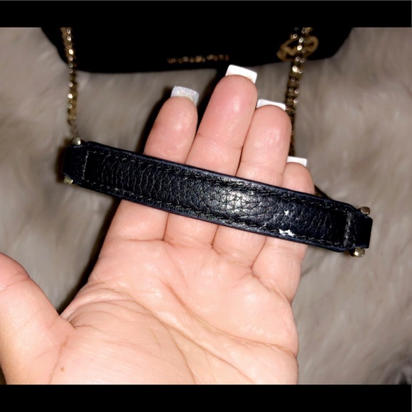 MICHAEL KORS Chain Strap Shoulder Bag - Picture 4 of 7